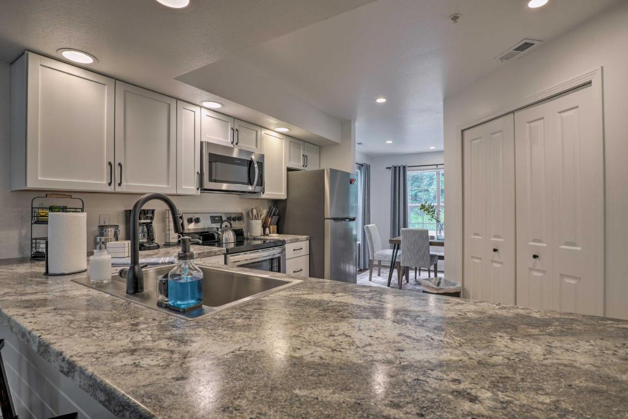 Branson Lakefront Condo With Sunroom And Lake Views! Exterior foto
