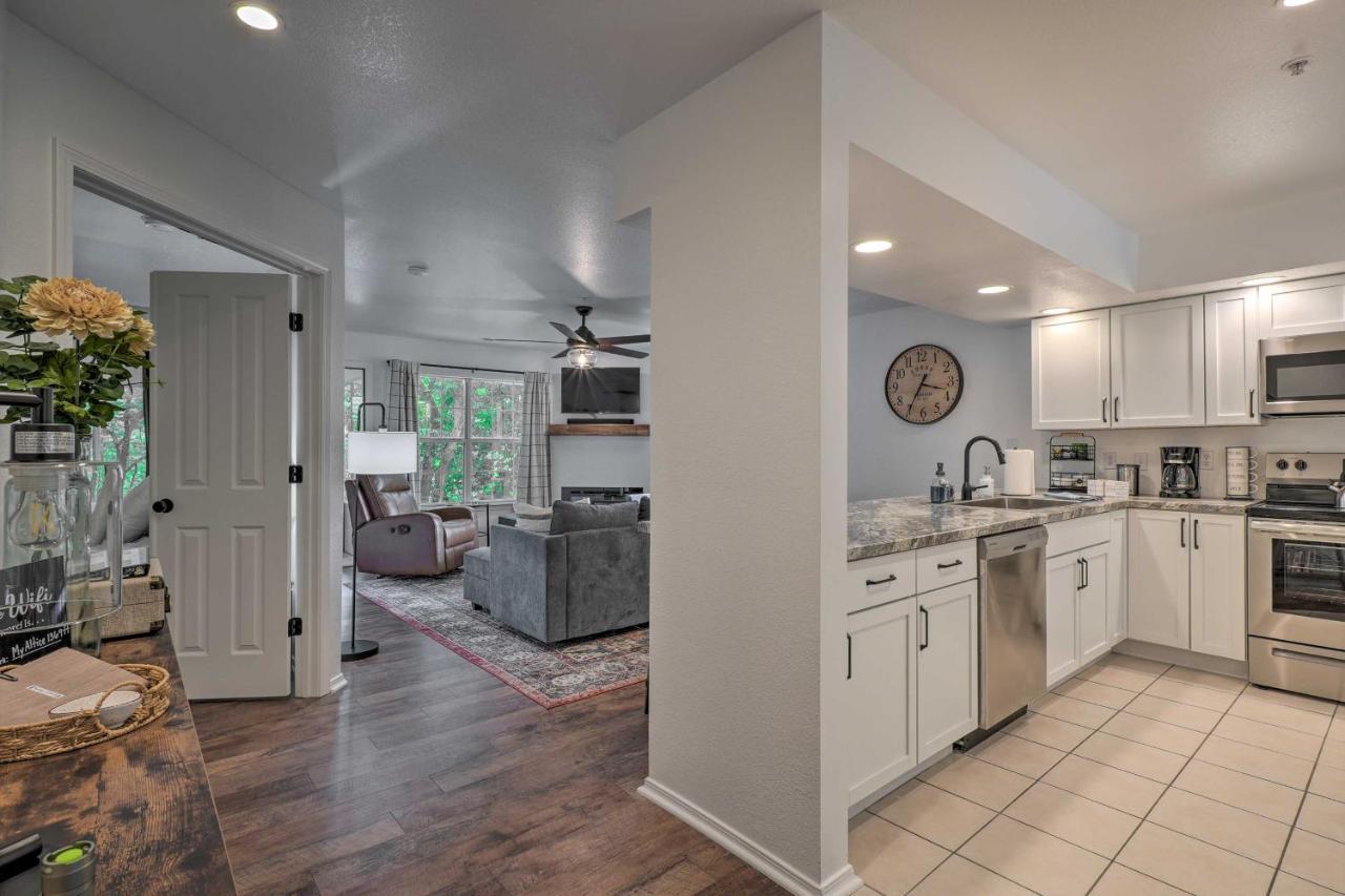 Branson Lakefront Condo With Sunroom And Lake Views! Exterior foto