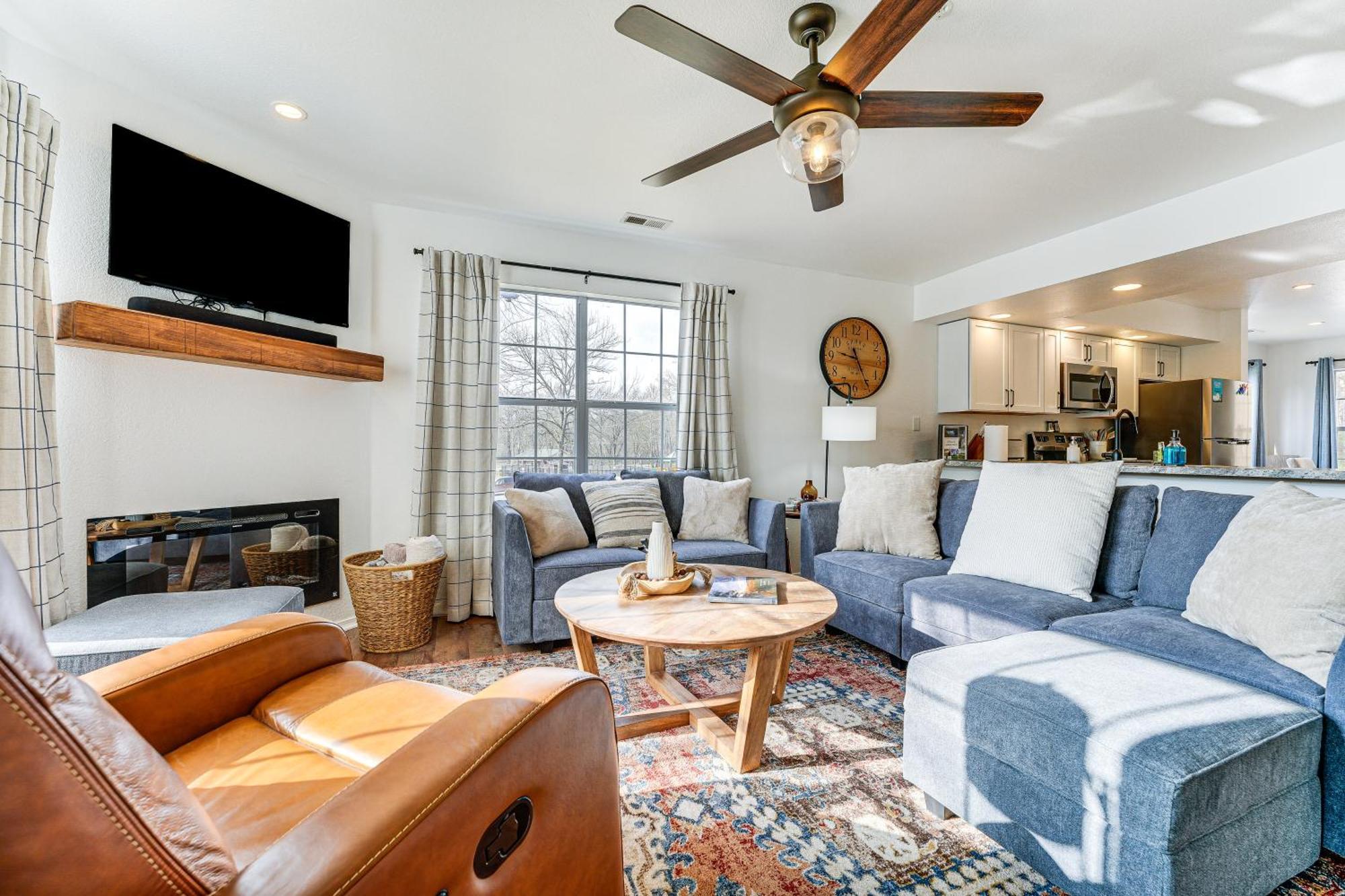 Branson Lakefront Condo With Sunroom And Lake Views! Exterior foto